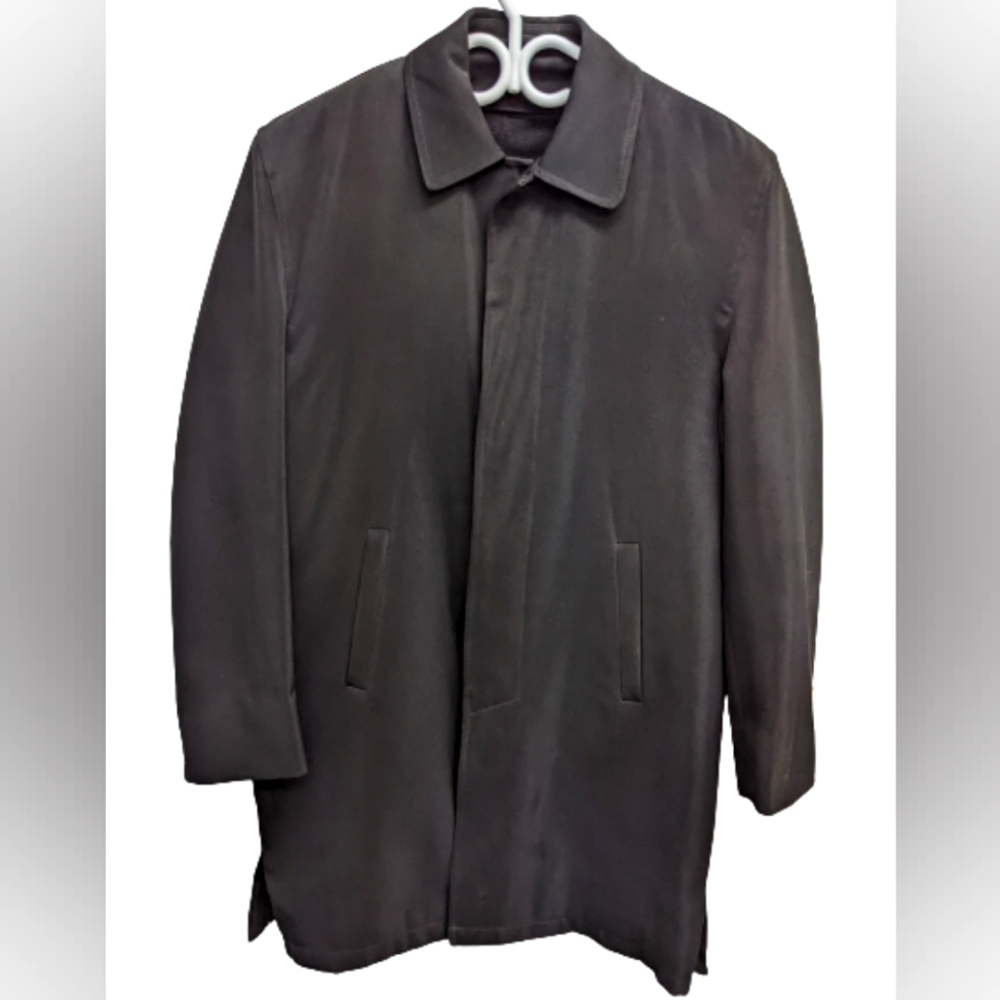 Vroom & Dreesmann black top coat size M